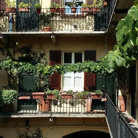 아파트 Naviglio, Sweet Dreams In The Heart Of The Fun *
