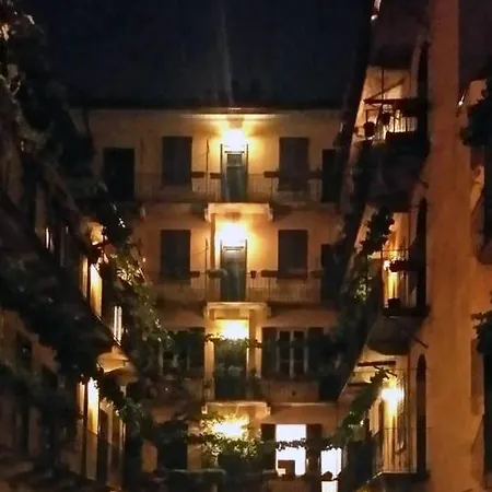 Naviglio, Sweet Dreams In The Heart Of The Fun 아파트
